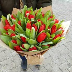 Букет из тюльпанов