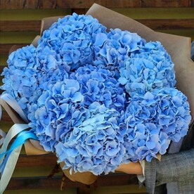 Букет из гортензии