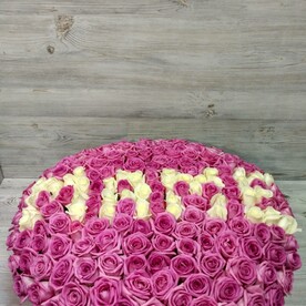 Роза для любимой мамы