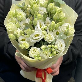 Эустома белая