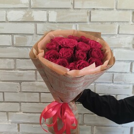 Красные розы 15