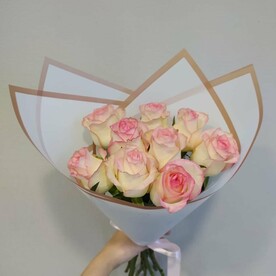 Розы джумилия 9 шт