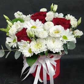 Цветы в коробке