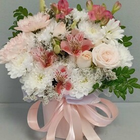 Цветы в коробке