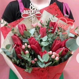 Букет с тюльпанами