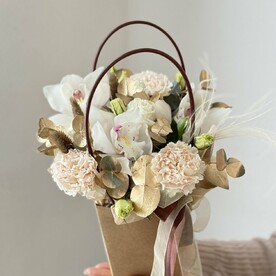 Сумочка золотистая с орхидеями