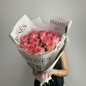 Букет из роз "Джумилия"