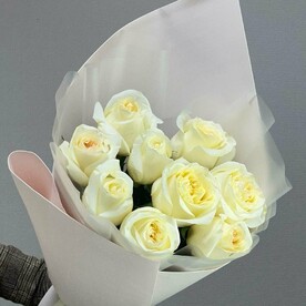 Букет из пионовидных роз