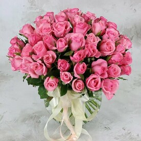 Букет из 51 розовой розы Кения 40 см