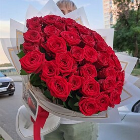 Букет 51 красная роза