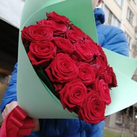 Букет 15 красных роз