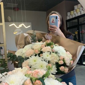 Букет с пионовидной розой