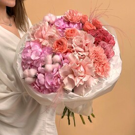 Букет «Розовая Мечта» пионовидные розы