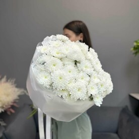 Букет ажурных стойких хризантем AI02