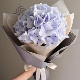 Букет с гортензией «Нежность»