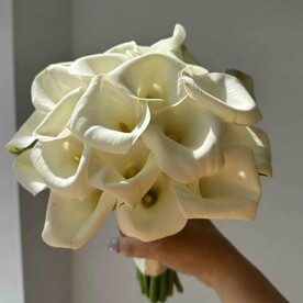 Букет невесты из калл