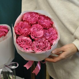 Пионовидные розы