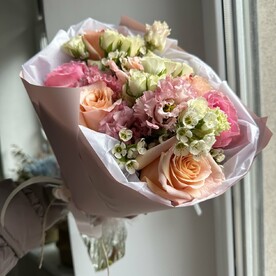 Яркий букет с невероятными цветами