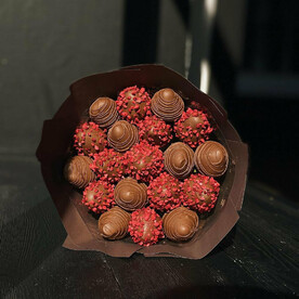 Букет из клубники в шоколаде