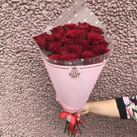 Классика из 21 розы