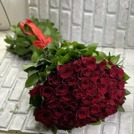 Бордовая эквадорская Роза