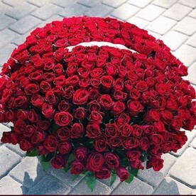 Корзина роз