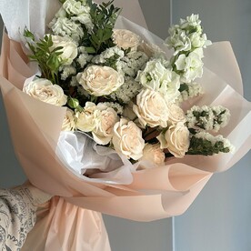 Ароматный кружевной букет