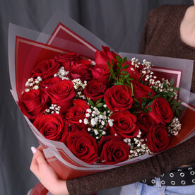 Букет роз Бордо