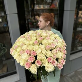 Нежный букет 101 роза