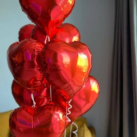 Фонтан из 9 сердец