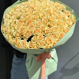Роза желтая 101 шт