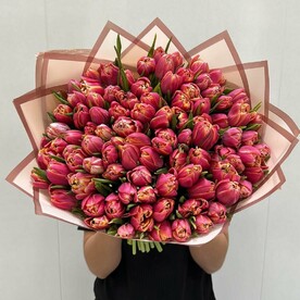 Тюльпаны пионовидные