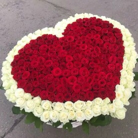 Сердца из роз