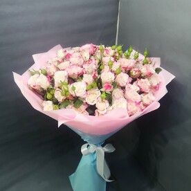 Кустовая роза