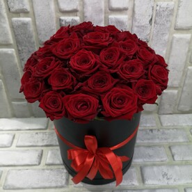 Роза в коробке