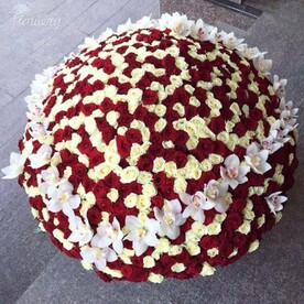 501 роза в корзине