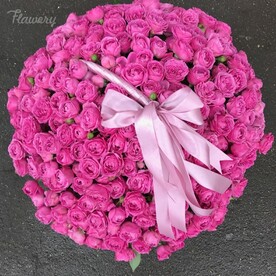 Мисти баблз в корзине.