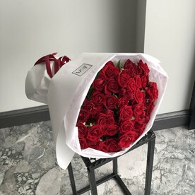 Монобукет из кустовой розы