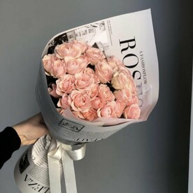 Монобукет кустовых роз