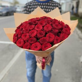 51 красная Роза