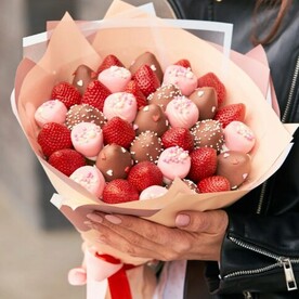 Букет из ягод Сладкая любовь