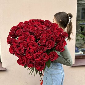 51 красная роза