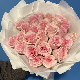 25 розовых роз Кенмюия