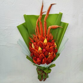 Букет из раков и клешни краба