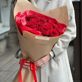 Классический букет красных роз