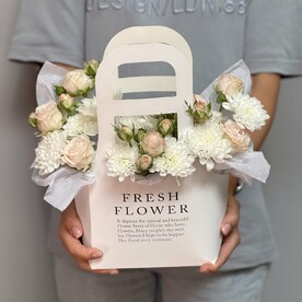 Цветочная сумочка «Нежная роза» размер S