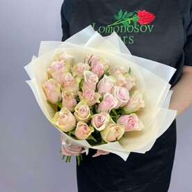 Букет из 25 роз Кения