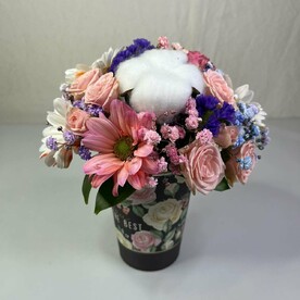 Стаканчик с розой и хризантемой