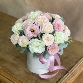 Роза бомбастик, Эвкалипт, Лизиантус Эустома, Шляпная коробка