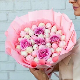 Букет из клубники в шоколаде с розами, красивый 💖